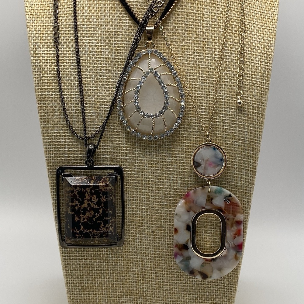 Attitude & Unsigned Mixed Metal Statement Necklaces Pendant Lot Gold Silver Tone